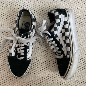 OLD SCHOOL VANS